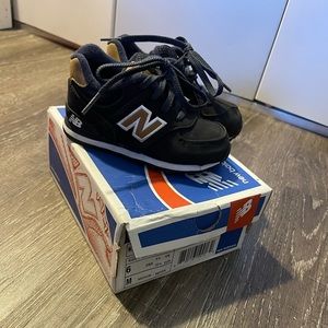 Toddler new balance sneakers
